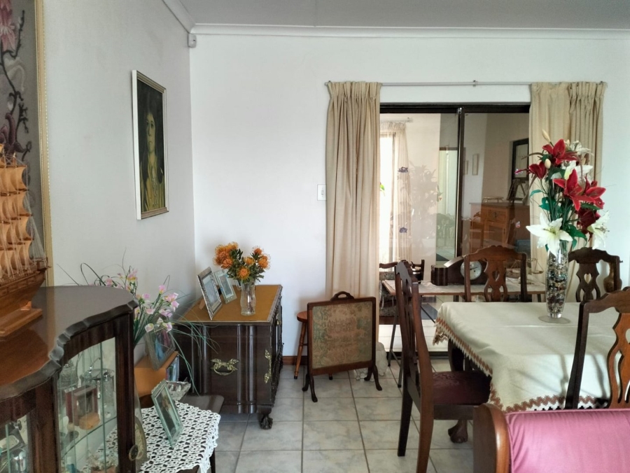 3 Bedroom Property for Sale in Fraaiuitsig Western Cape